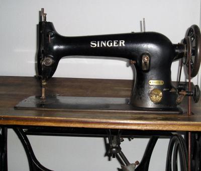 фото: Швейная машинка зингер,  Singer, цена антиквариат